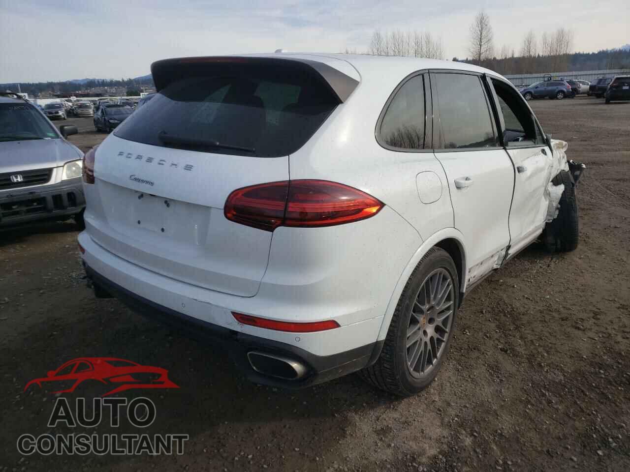 PORSCHE CAYENNE 2017 - WP1AA2A23HKA89803