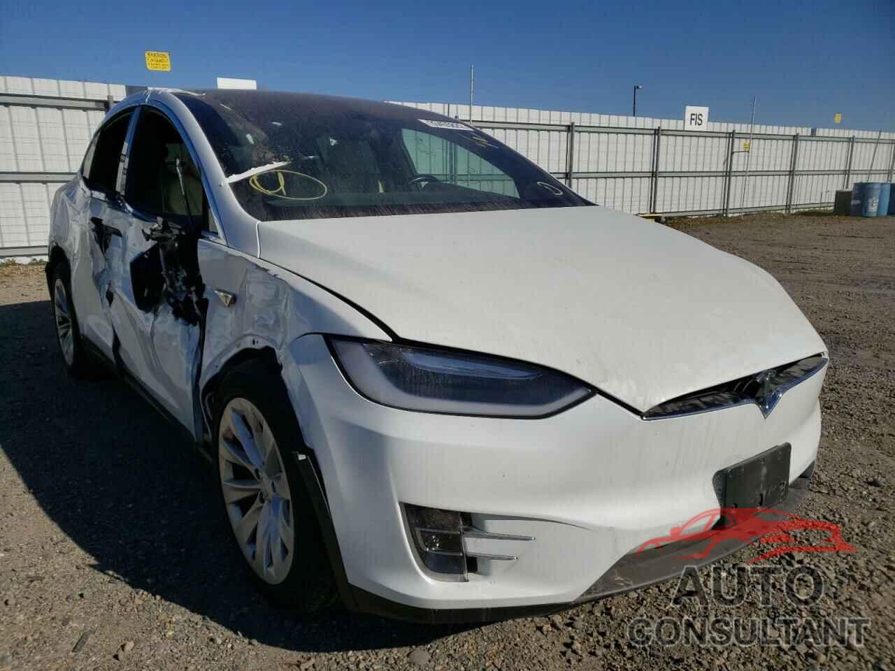 TESLA MODEL X 2016 - 5YJXCBE20GF016514