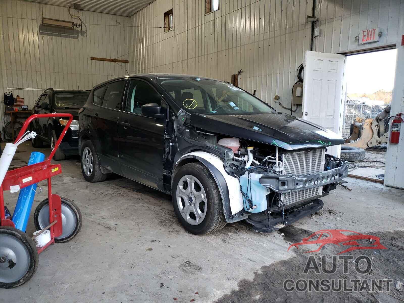 FORD ESCAPE 2018 - 1FMCU0F73JUB98441