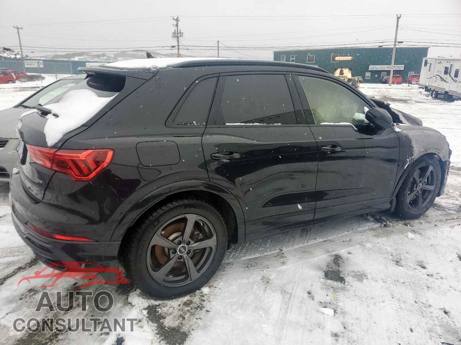 AUDI Q3 2021 - WA1FECF33M1087577