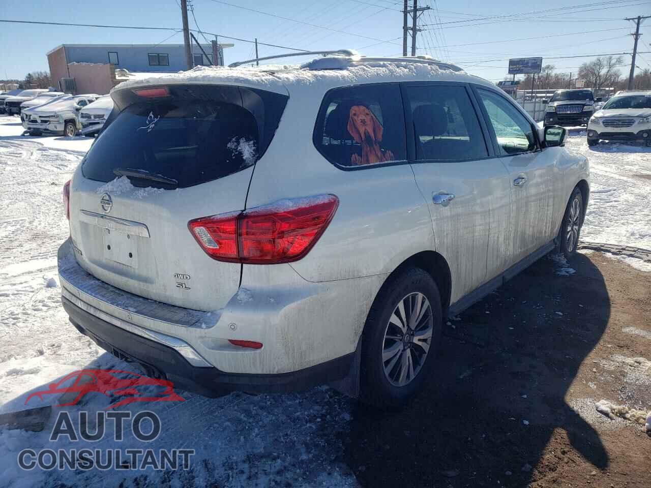 NISSAN PATHFINDER 2017 - 5N1DR2MM5HC652909