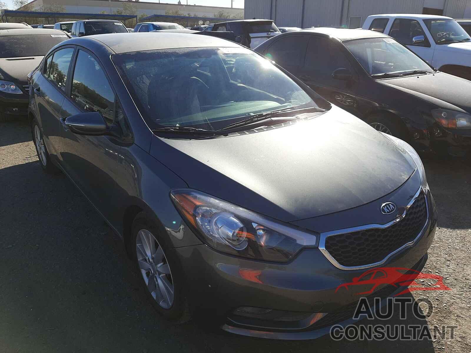 KIA FORTE 2016 - KNAFX4A67G5450416