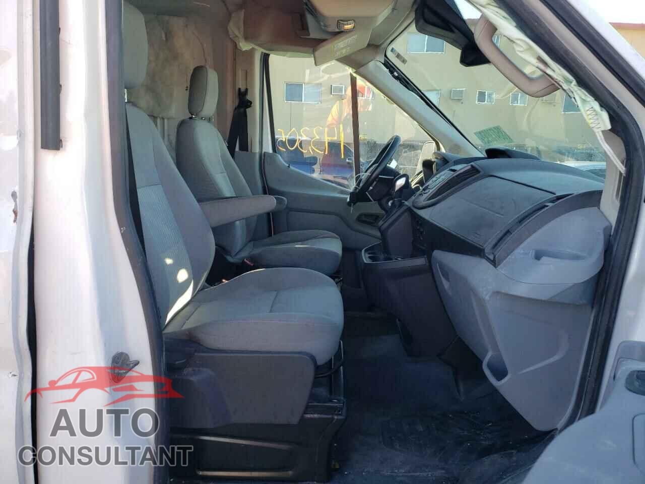 FORD TRANSIT CO 2016 - 1FTYR2CM4GKA11021