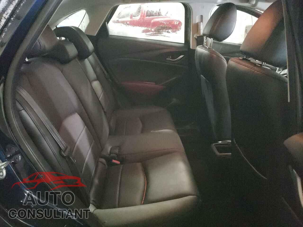 MAZDA CX-3 2018 - JM1DKFC78J0312866