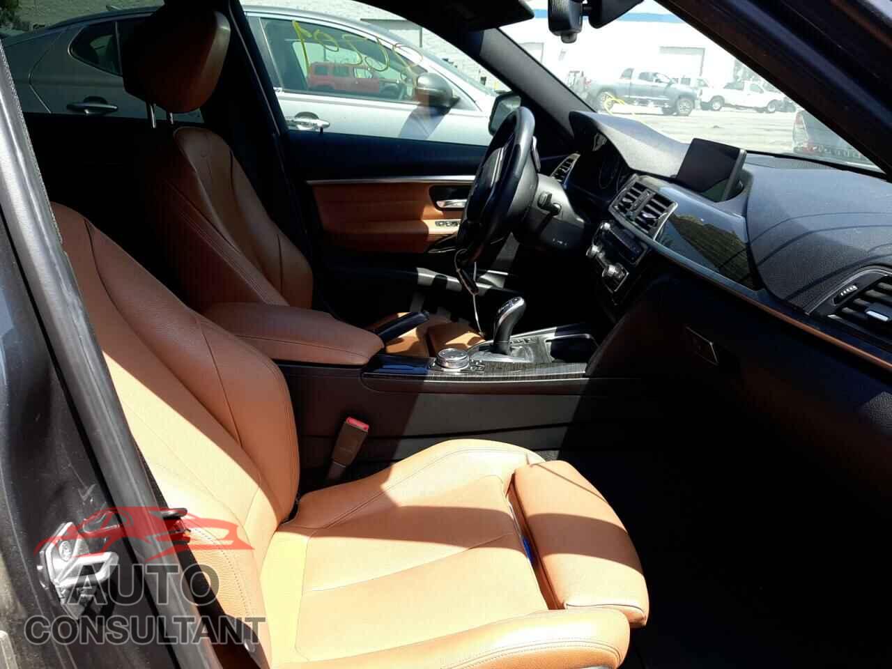 BMW 3 SERIES 2016 - WBA8E3G56GNU38748