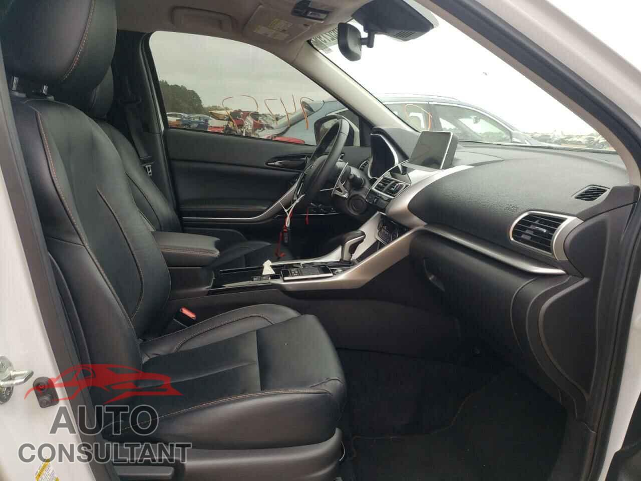MITSUBISHI ECLIPSE 2019 - JA4AT5AA8KZ000353