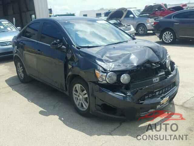 CHEVROLET SONIC 2015 - 1G1JC5SH4F4126206