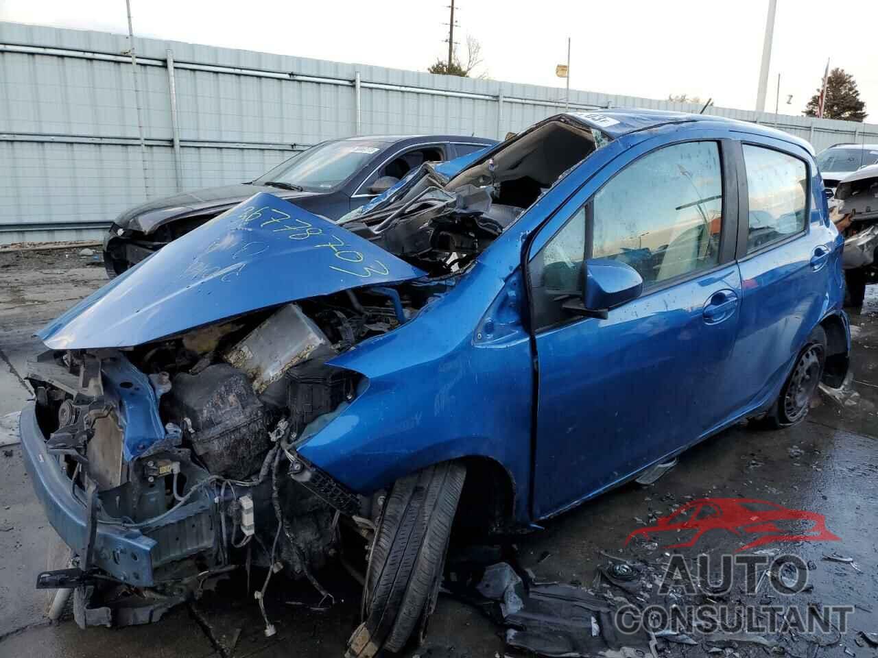 TOYOTA YARIS 2017 - VNKKTUD35HA075706
