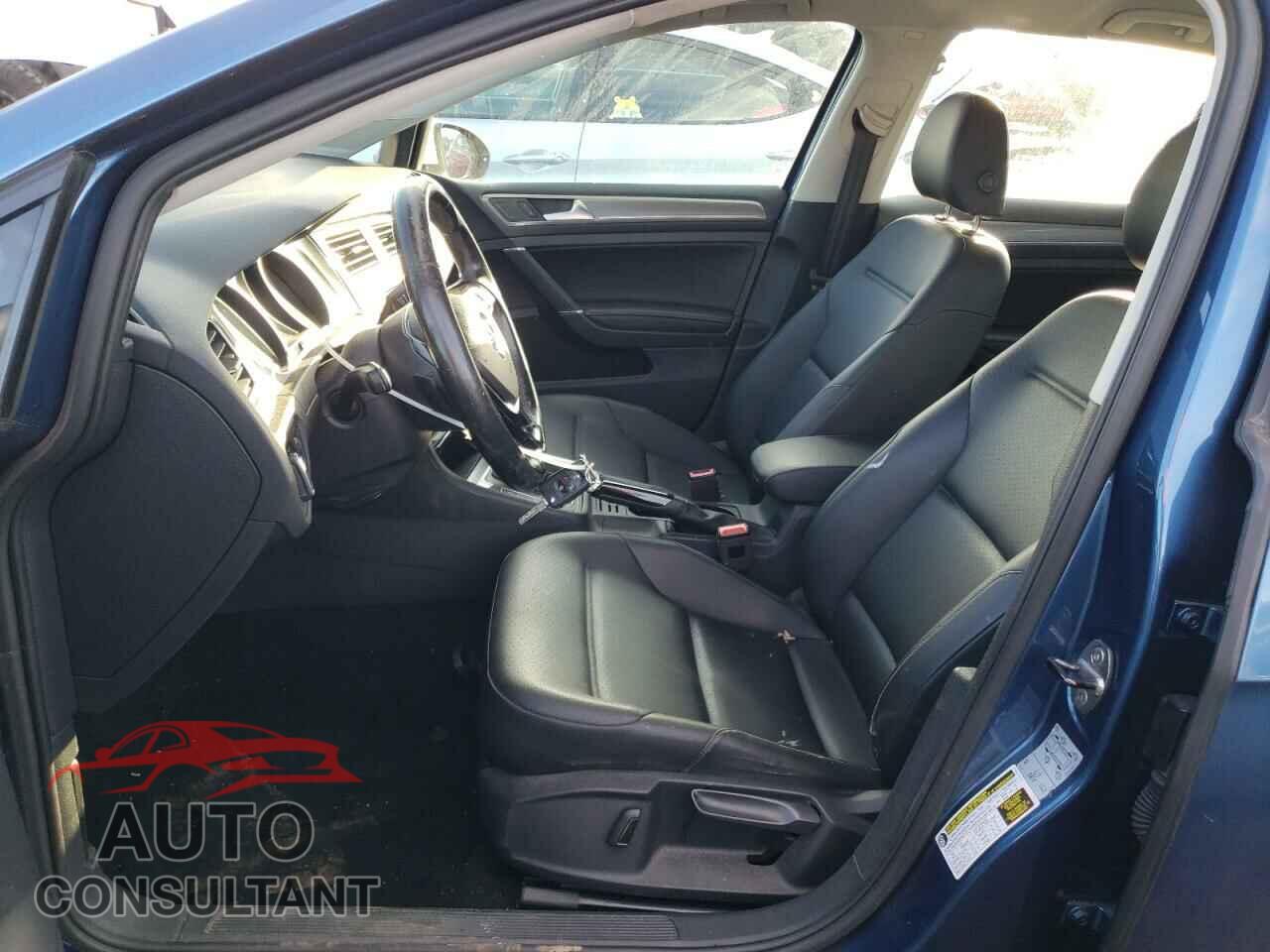 VOLKSWAGEN GOLF 2017 - 3VWH17AUXHM522425