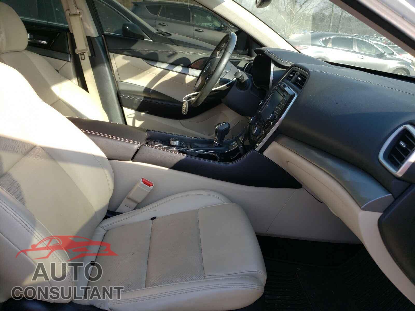NISSAN MAXIMA 2017 - 1N4AA6AP3HC407407