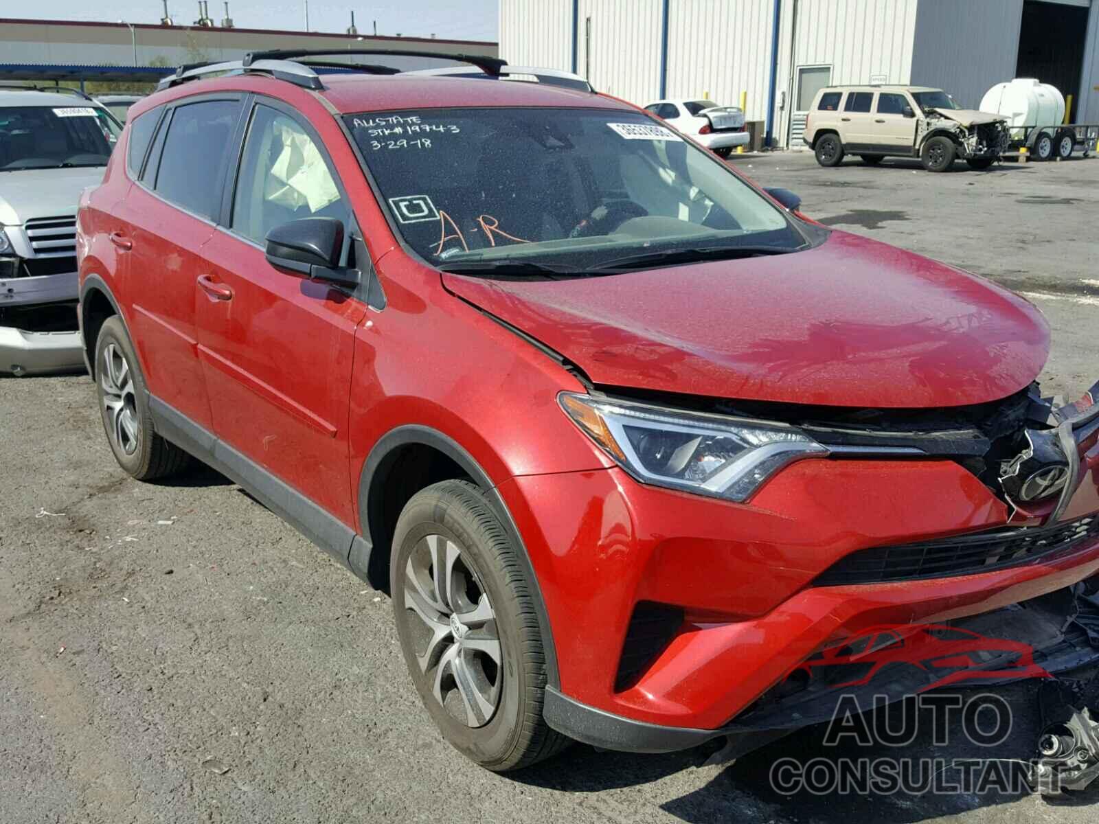 TOYOTA RAV4 2017 - JTMZFREV2HJ105188