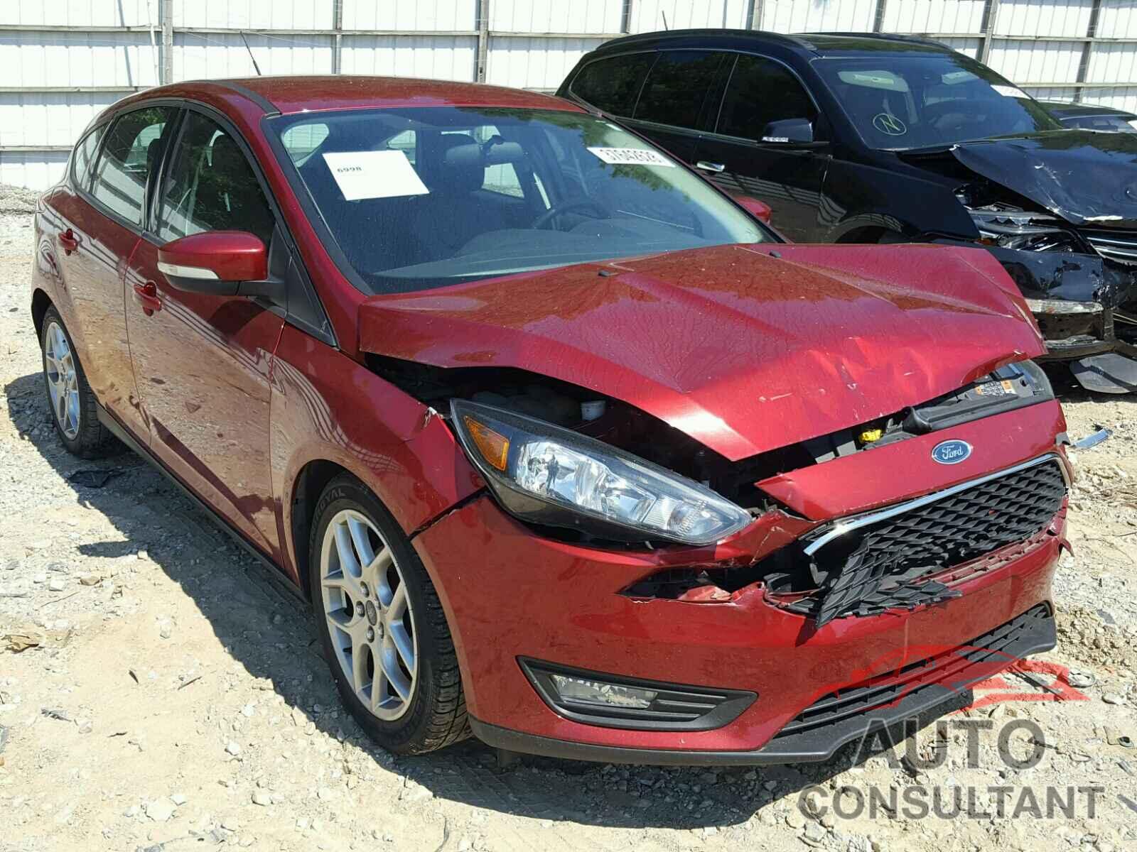 FORD FOCUS 2015 - 1FADP3K24FL283626