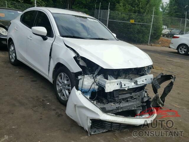 TOYOTA YARIS 2017 - 3MYDLBYV1HY191631