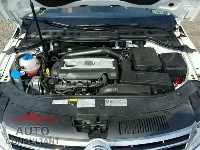 VOLKSWAGEN CC 2015 - WVWRP7AN8FE828749