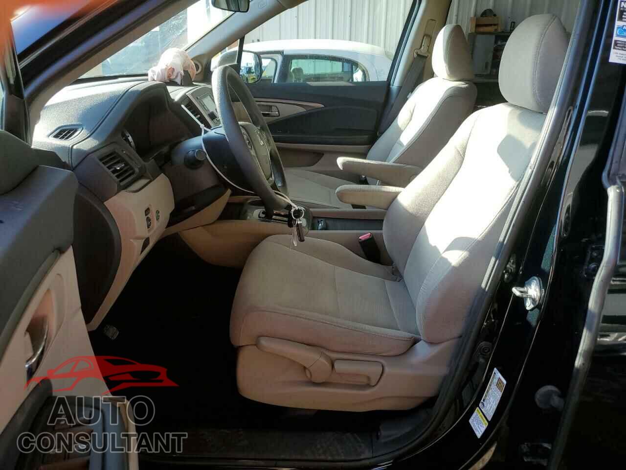 HONDA PILOT 2016 - 5FNYF6H19GB040364