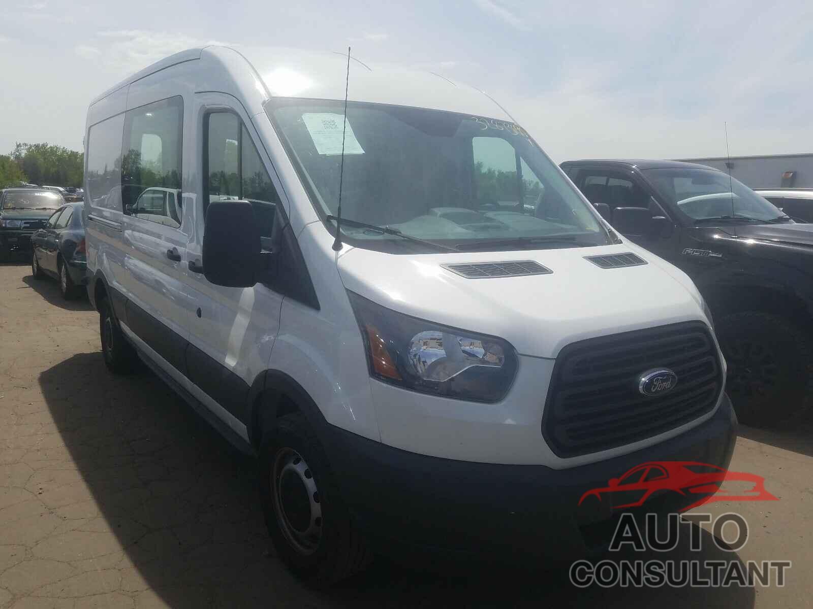 FORD TRANSIT CO 2018 - 1FTYR2CMXJKA15193