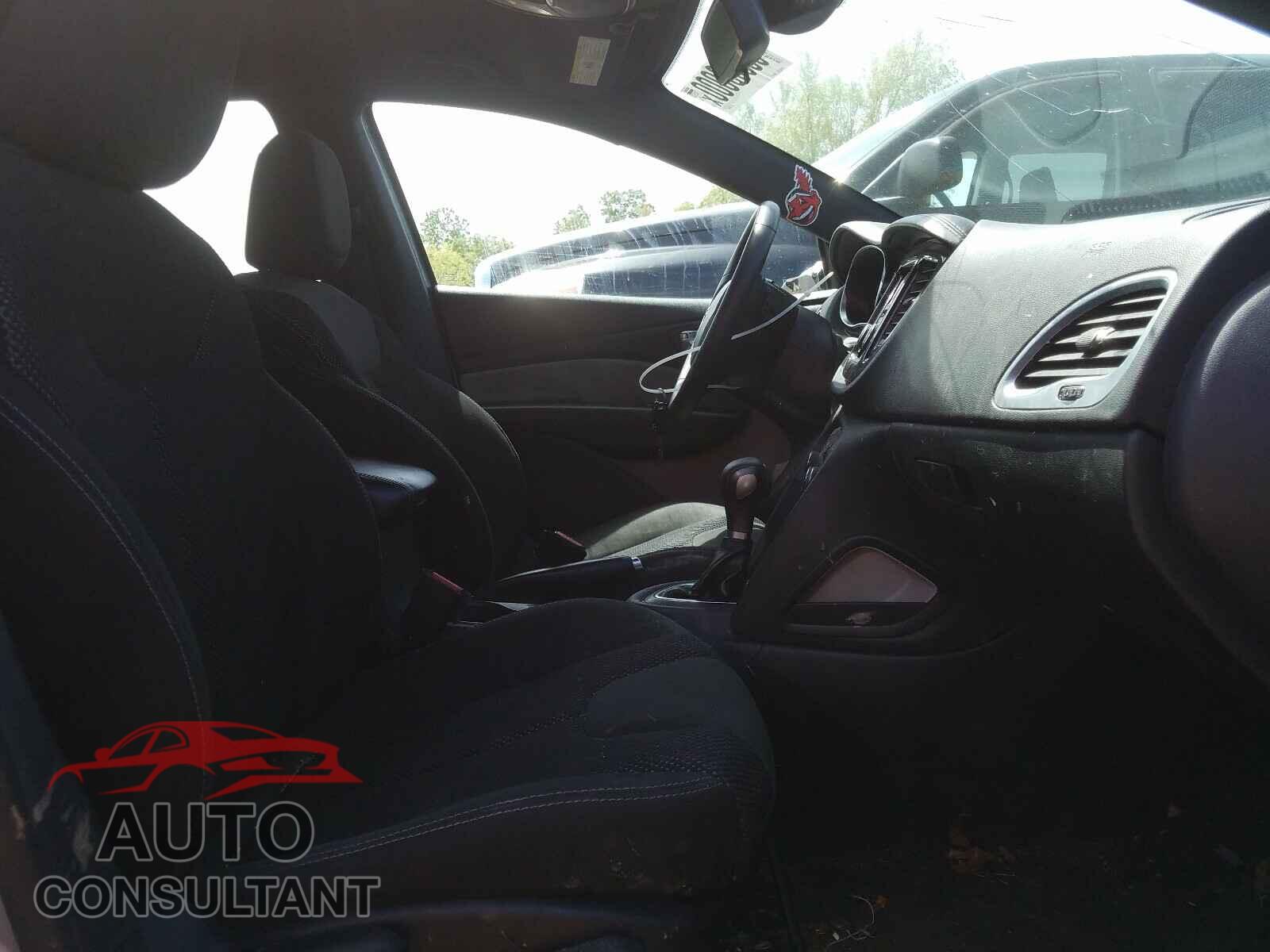 DODGE DART 2016 - 1C3CDFBB8GD680692