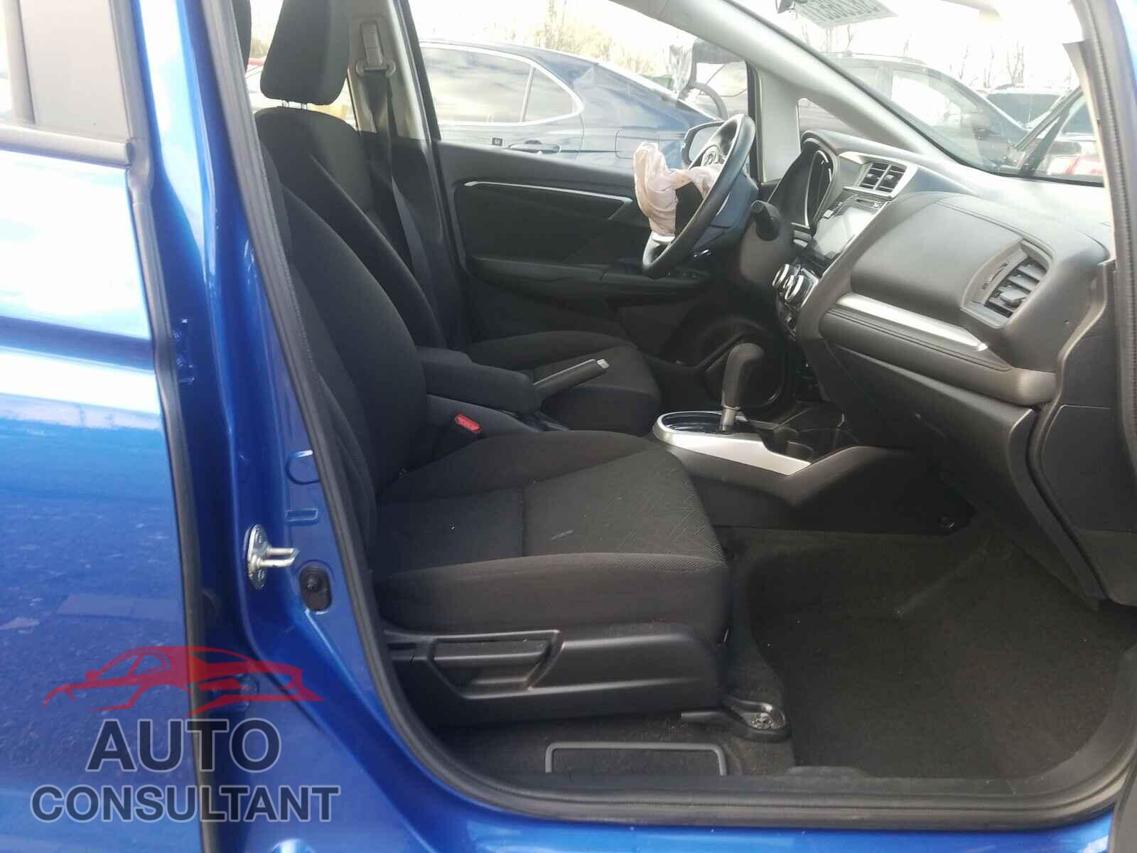 HONDA FIT 2017 - JHMGK5H76HS024101