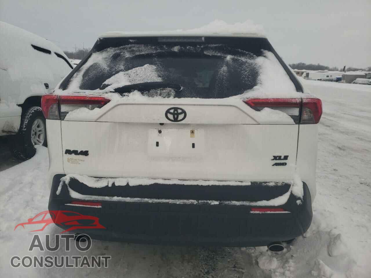 TOYOTA RAV4 2019 - JTMP1RFV5KJ018767