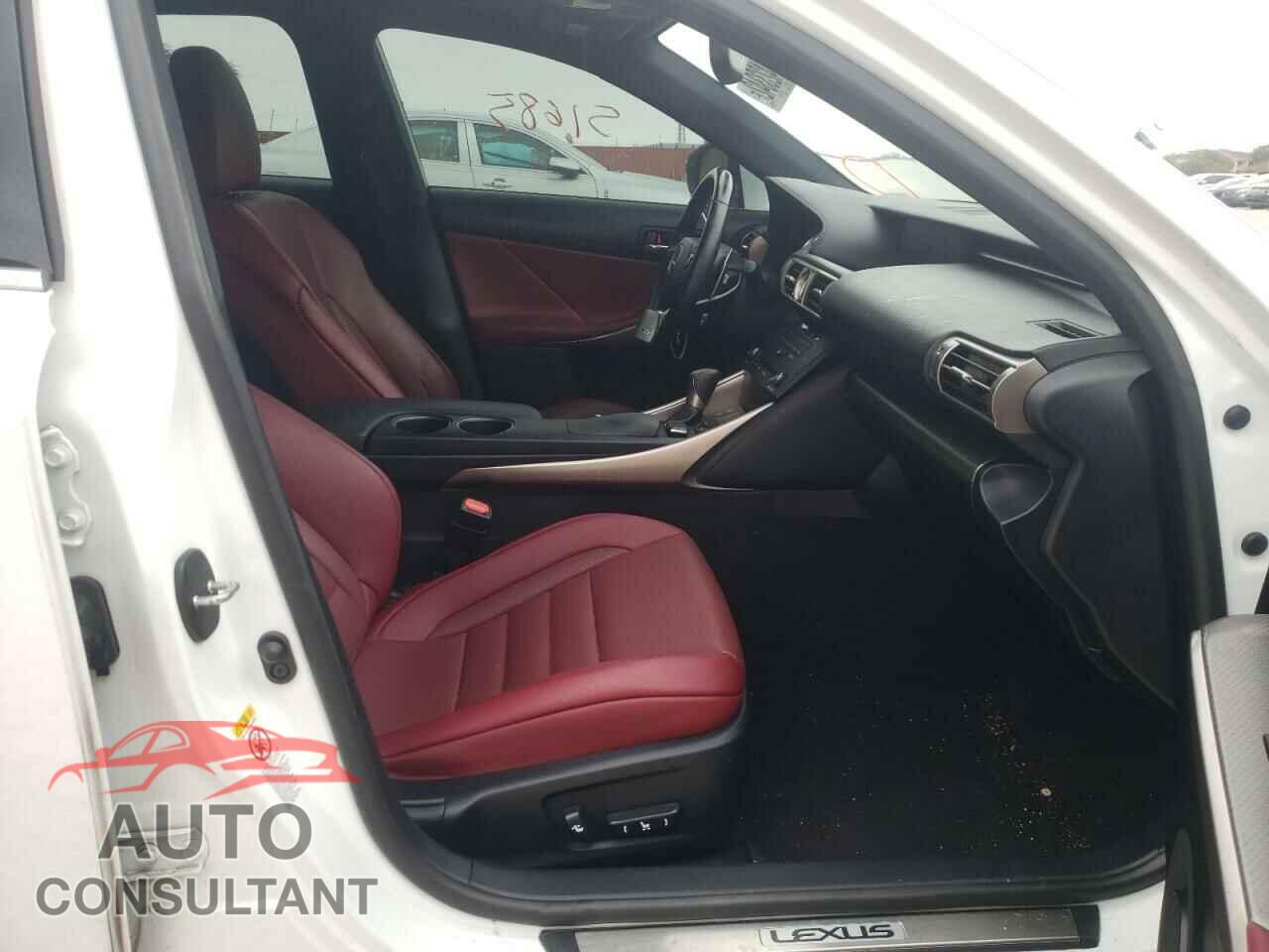 LEXUS IS 2016 - JTHBA1D26G5038660