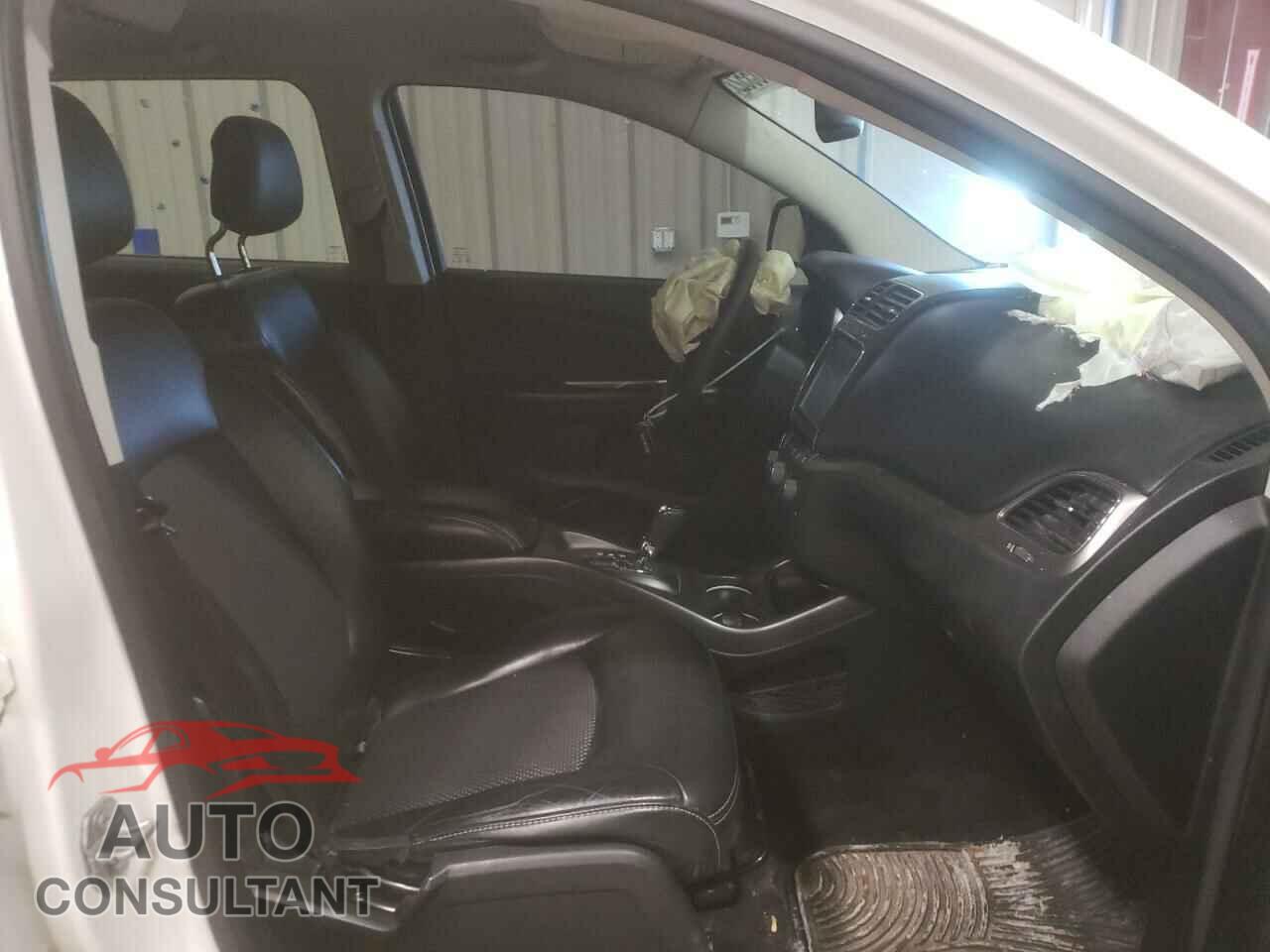 DODGE JOURNEY 2017 - 3C4PDCGG1HT572359