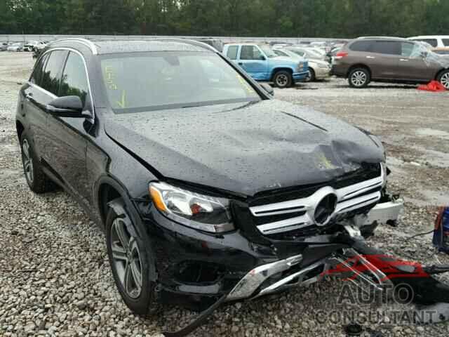 MERCEDES-BENZ GLC300 2017 - WDC0G4KB5HF218083