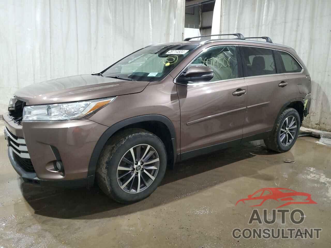 TOYOTA HIGHLANDER 2019 - 5TDJZRFH4KS703919