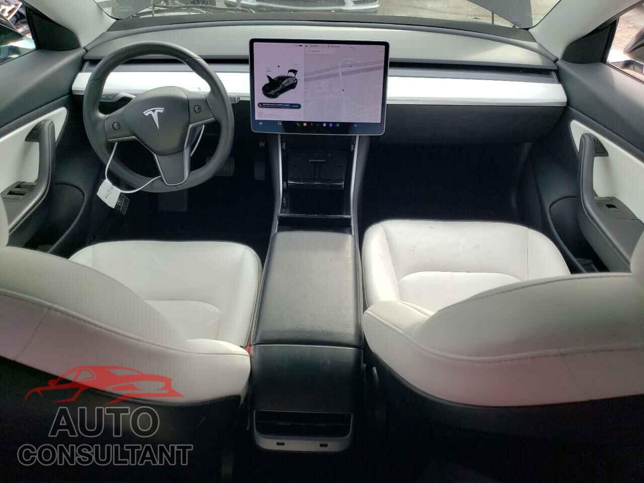 TESLA MODEL 3 2019 - 5YJ3E1EB5KF421294