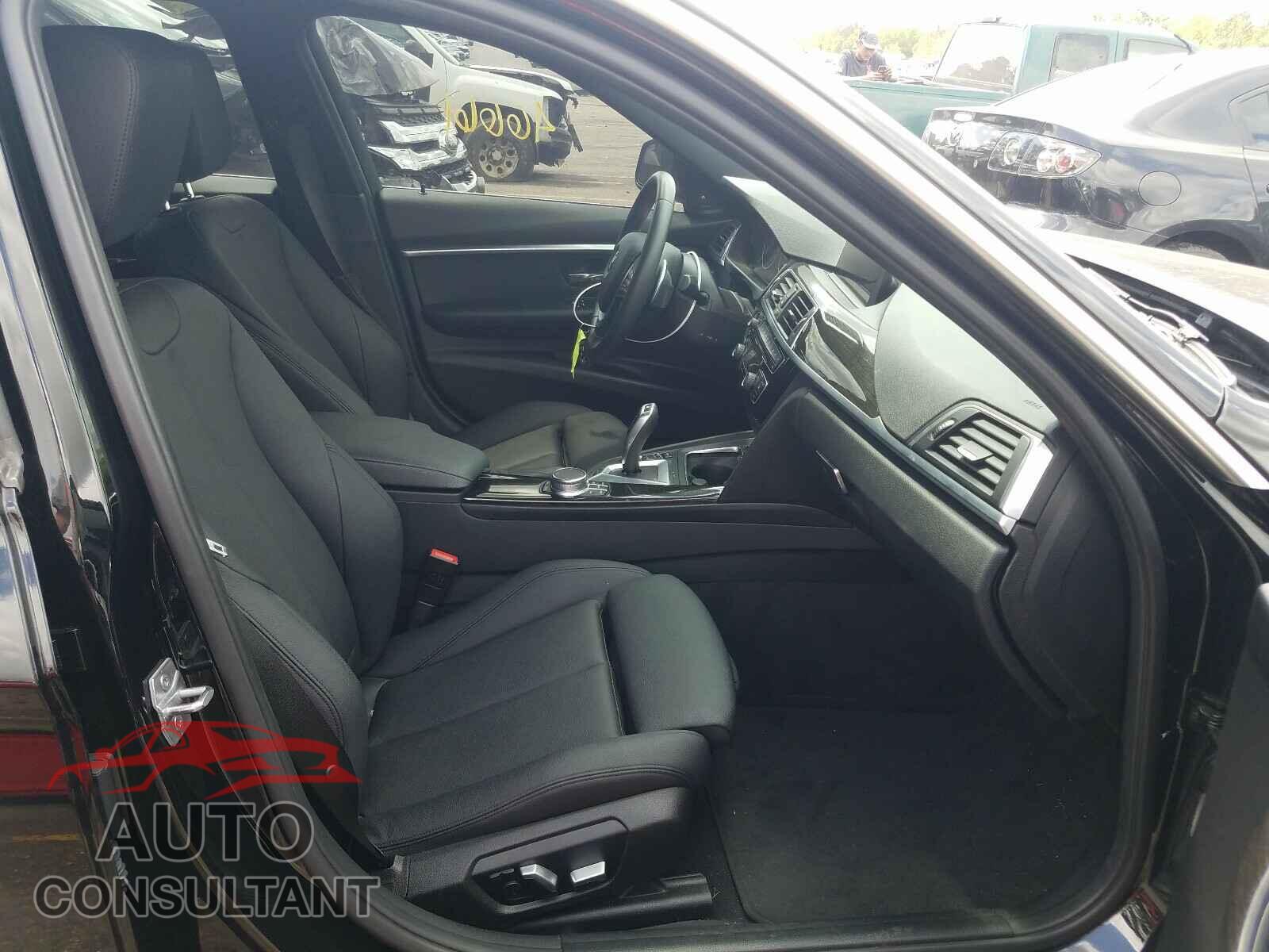 BMW 3 SERIES 2017 - WBA8E1C36HA156630