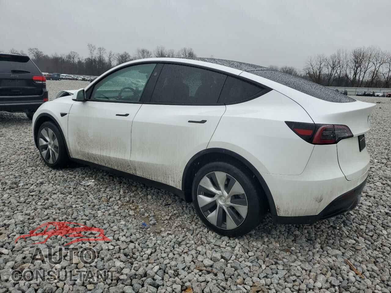 TESLA MODEL Y 2023 - 7SAYGDEE8PF805348