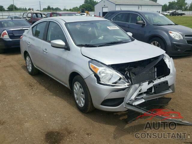 NISSAN VERSA 2018 - 3N1CN7AP1JK437375
