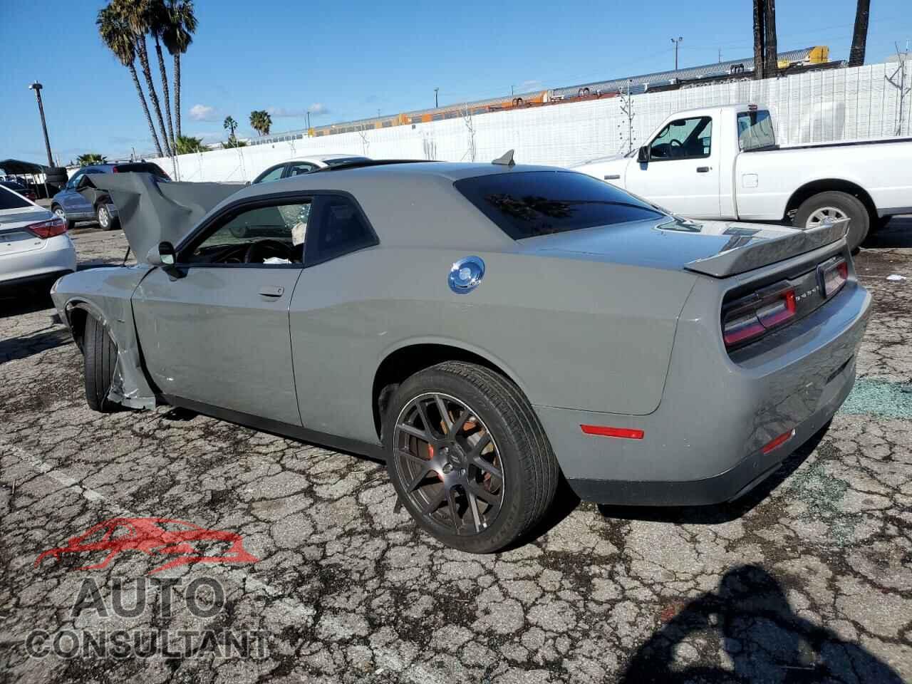 DODGE CHALLENGER 2018 - 2C3CDZBT3JH144723