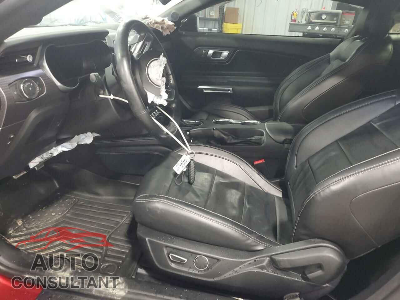 FORD MUSTANG 2019 - 1FA6P8CF4K5116544
