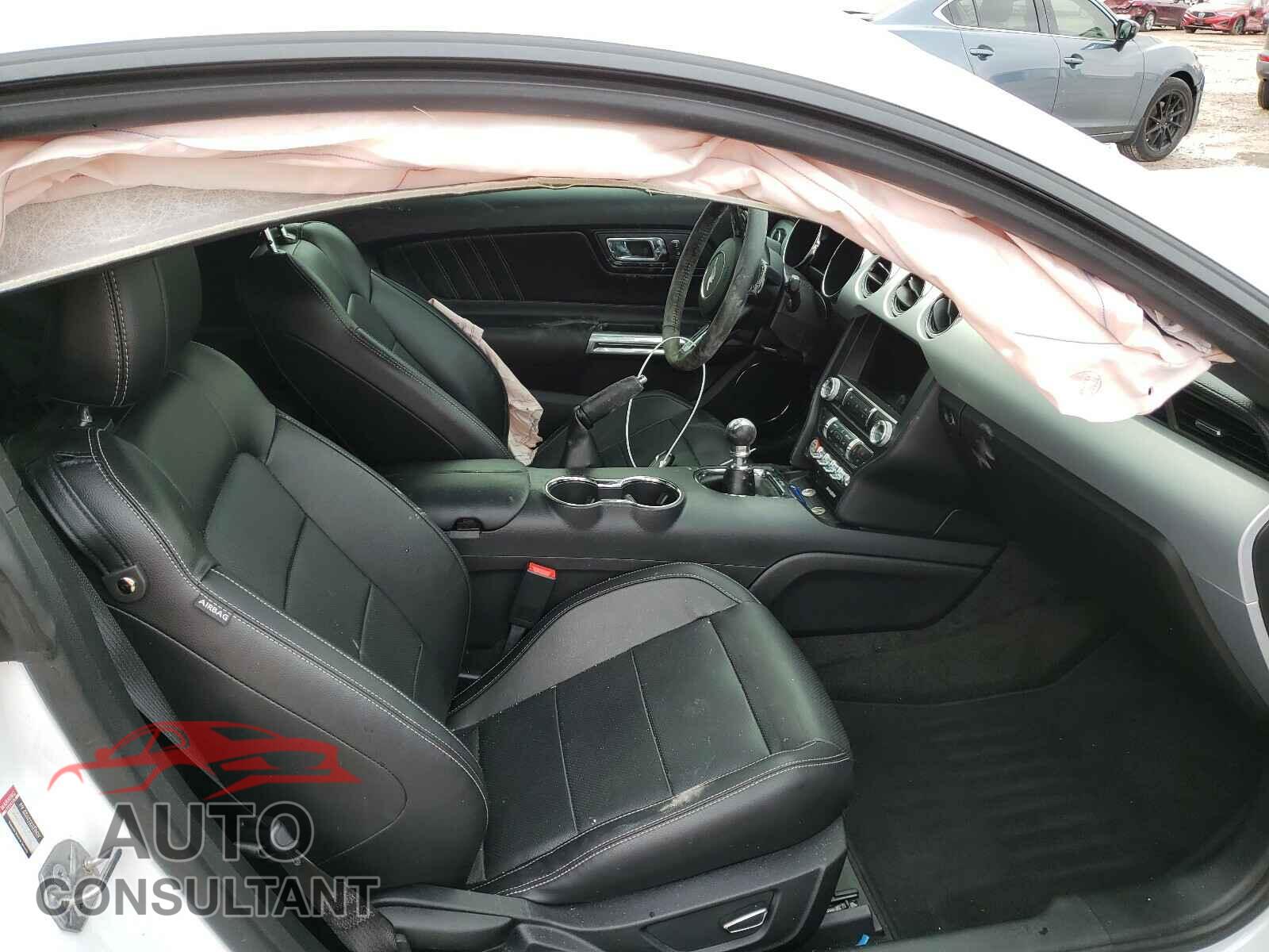 FORD MUSTANG 2017 - 1FA6P8CF8H5322975