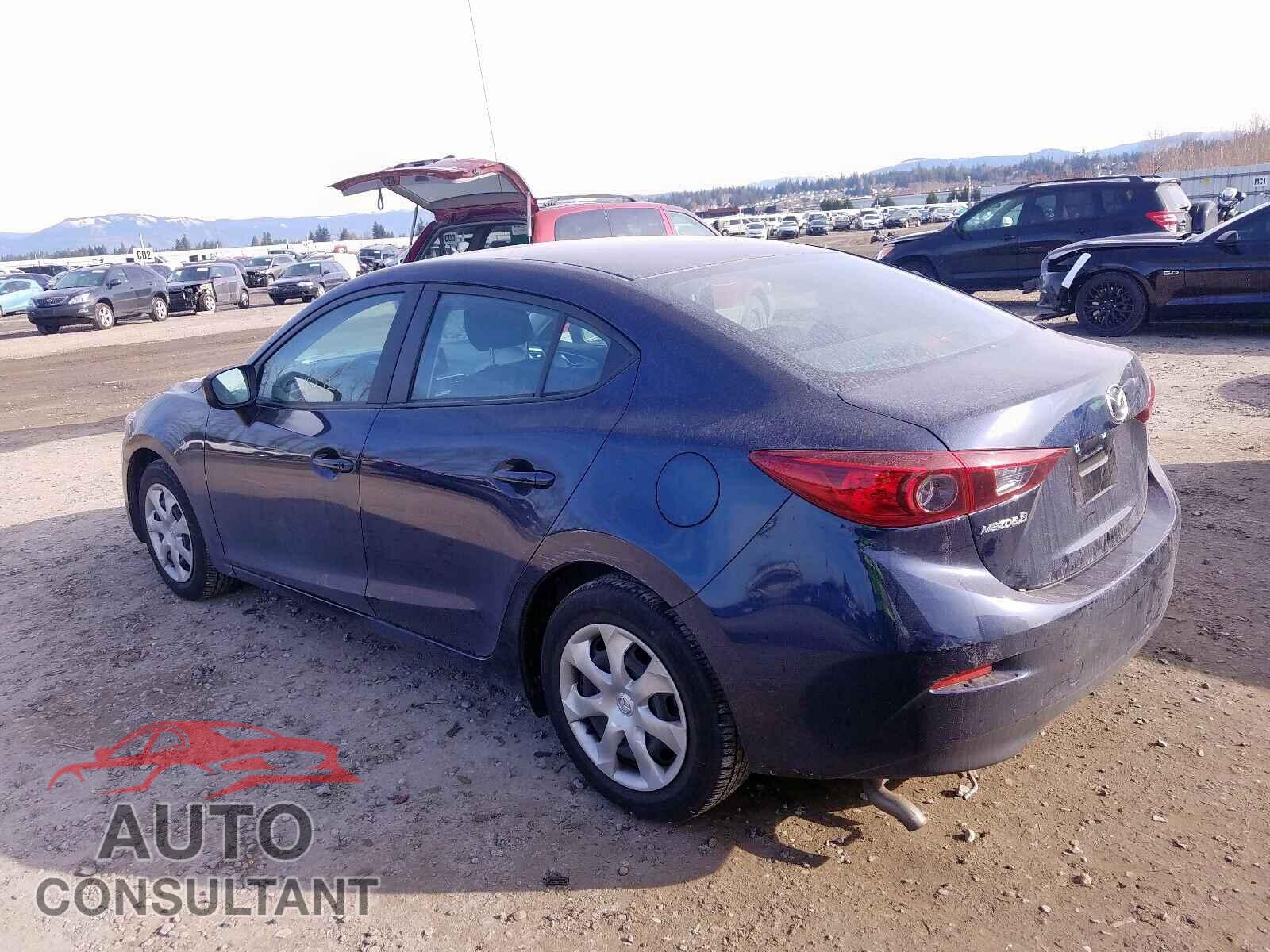 MAZDA 3 2018 - 1V2FR2CA6MC536776