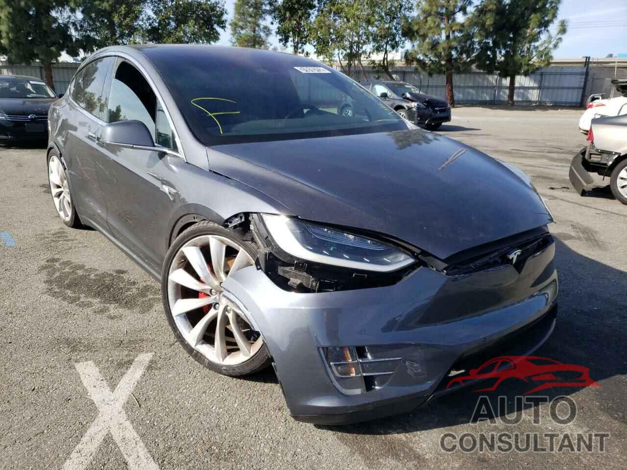 TESLA MODEL X 2016 - 5YJXCBE43GFS00850