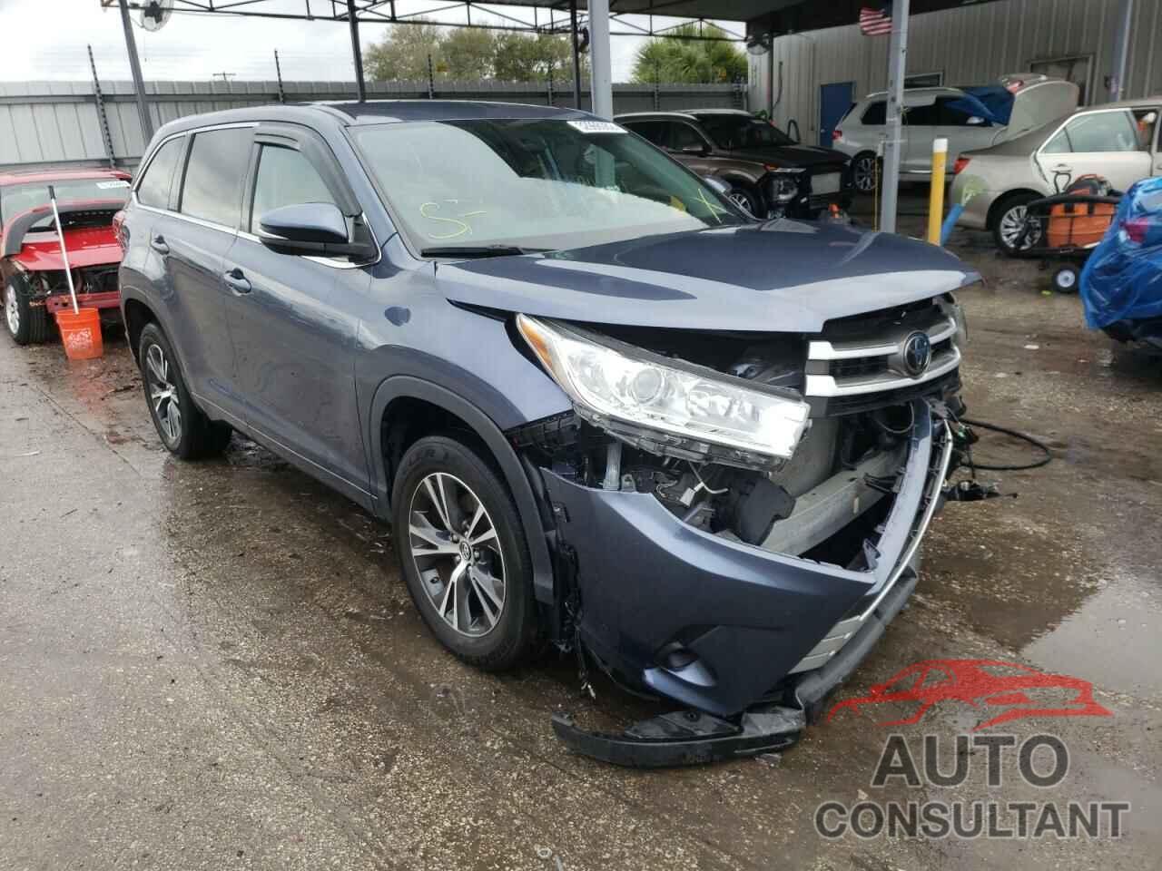 TOYOTA HIGHLANDER 2018 - 5TDZARFH1JS038406