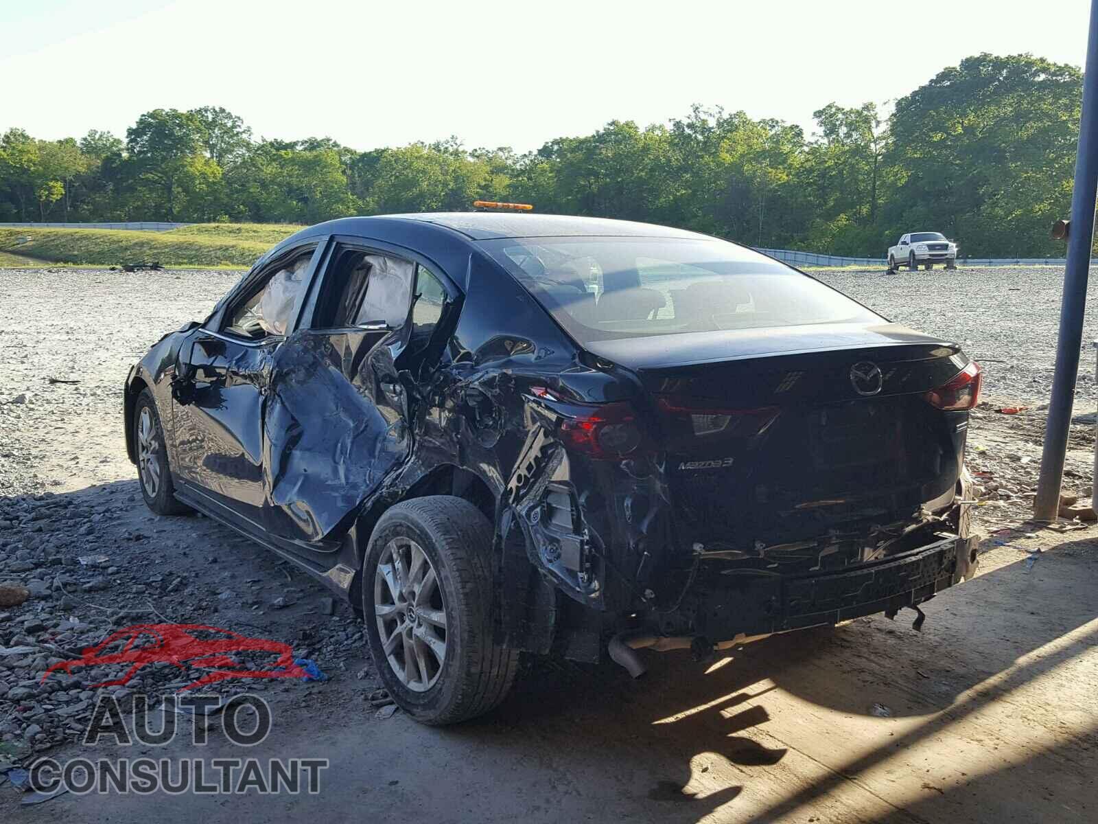 MAZDA 3 2015 - 3MZBM1V77FM181819