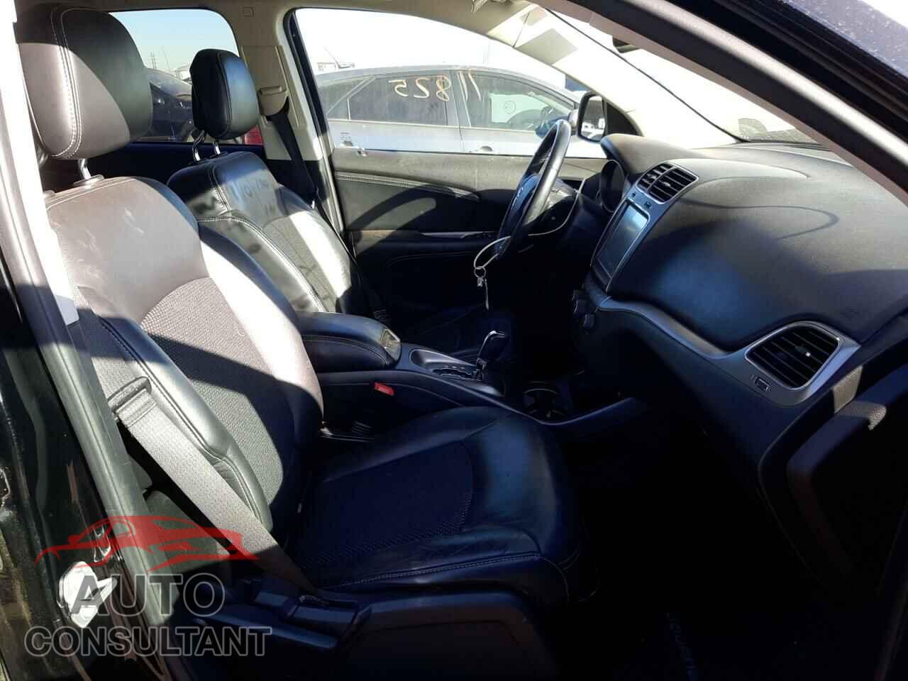 DODGE JOURNEY 2017 - 3C4PDDGG1HT617984
