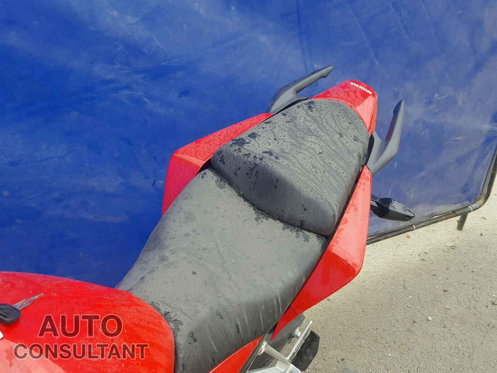 HONDA CB CYCLE 2015 - MLHNC5219F5100915