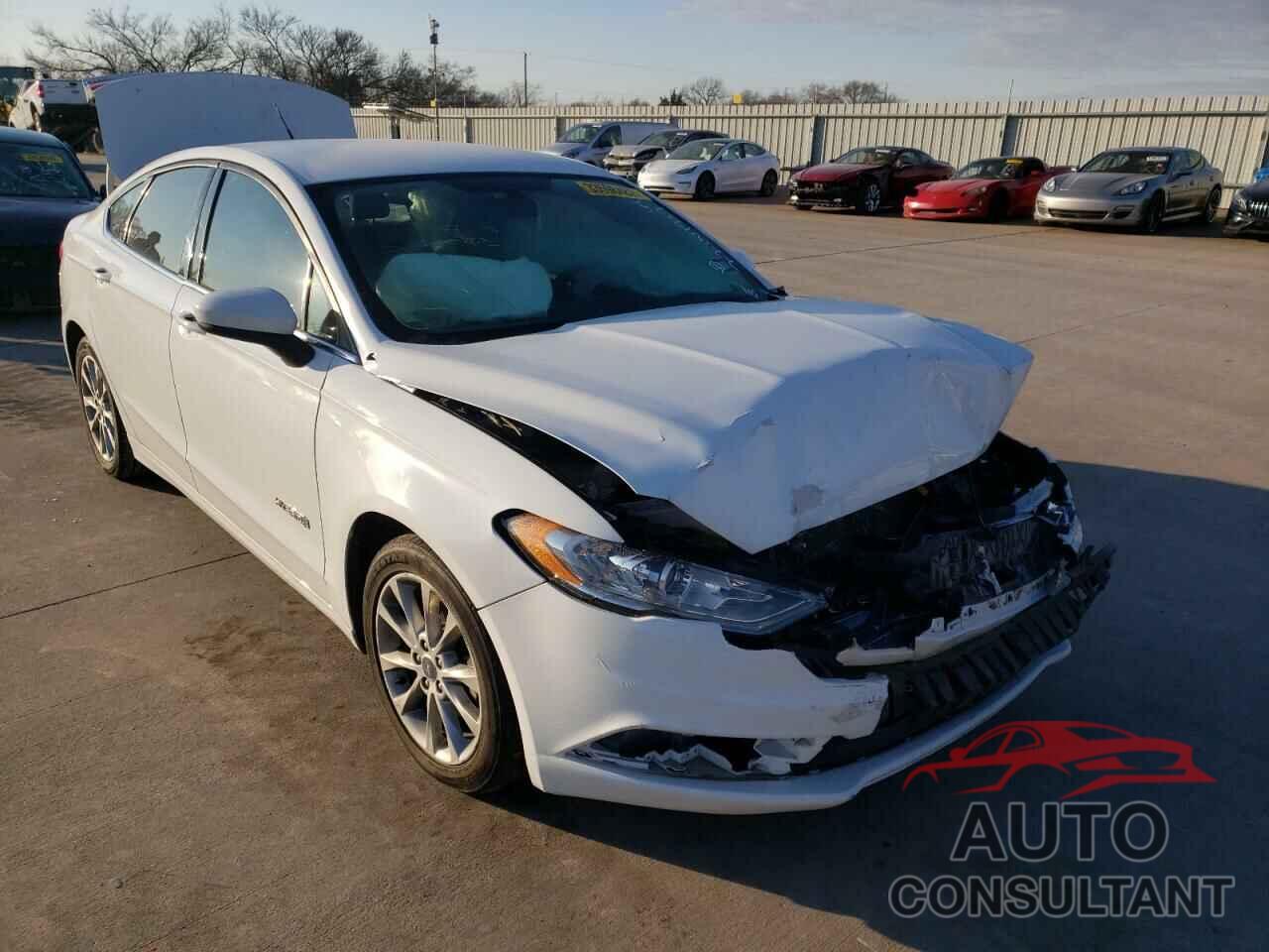 FORD FUSION 2017 - 3FA6P0LU9HR324084