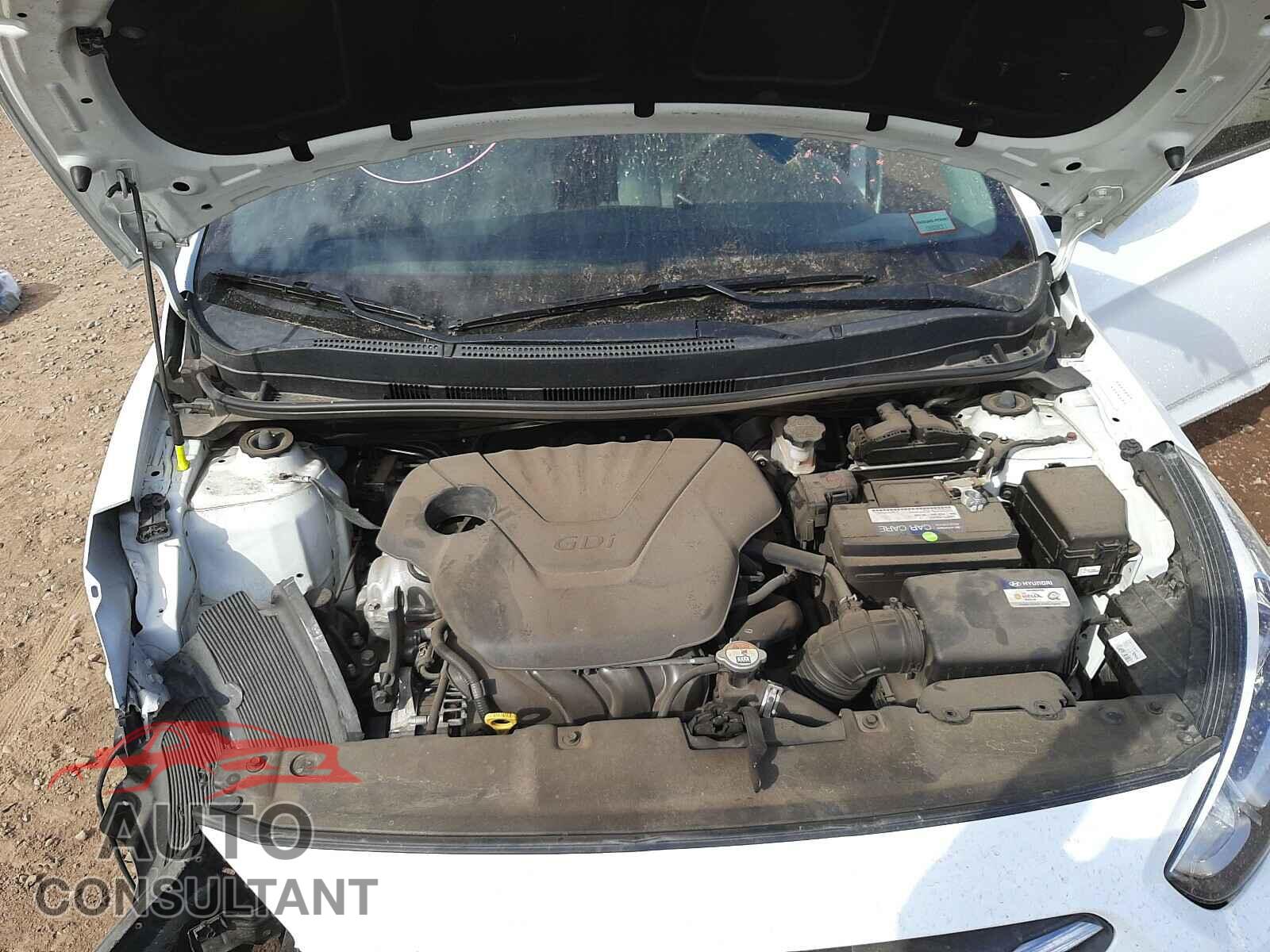 HYUNDAI ACCENT 2017 - KMHCT4AE1HU314701