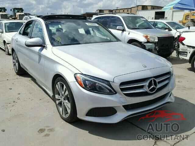 MERCEDES-BENZ C300 2015 - 55SWF4JBXFU085017
