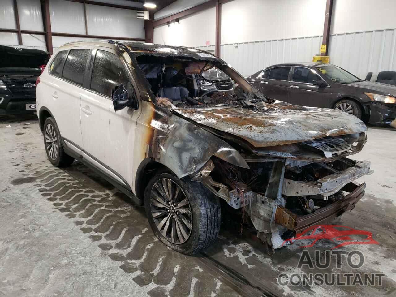 MITSUBISHI OUTLANDER 2020 - 3N1AB7AP4GL644295