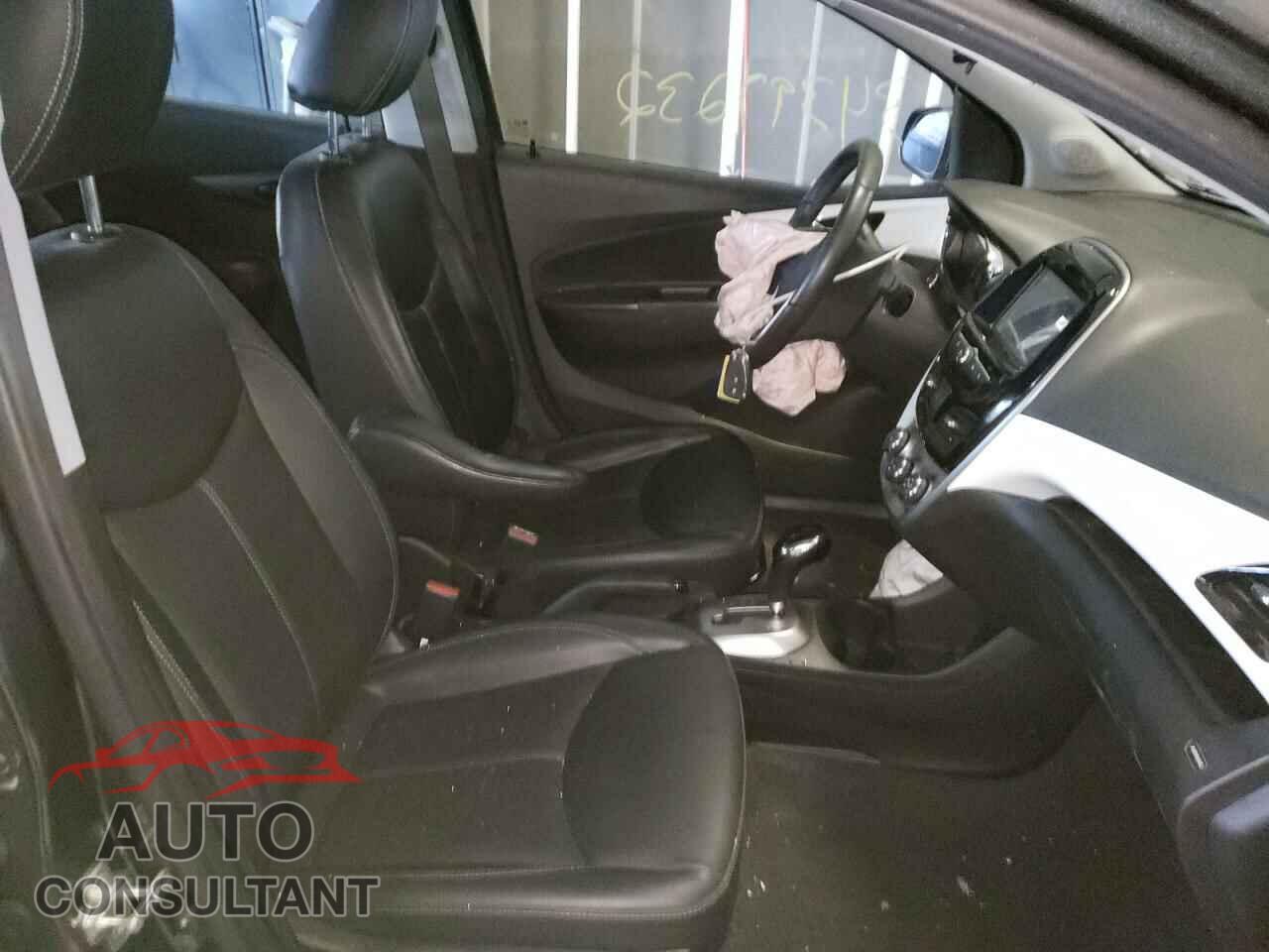 CHEVROLET SPARK 2017 - KL8CF6SA0HC733740