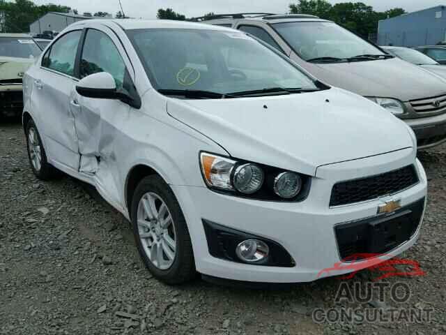 CHEVROLET SONIC 2015 - 1G1JC5SH5F4168688