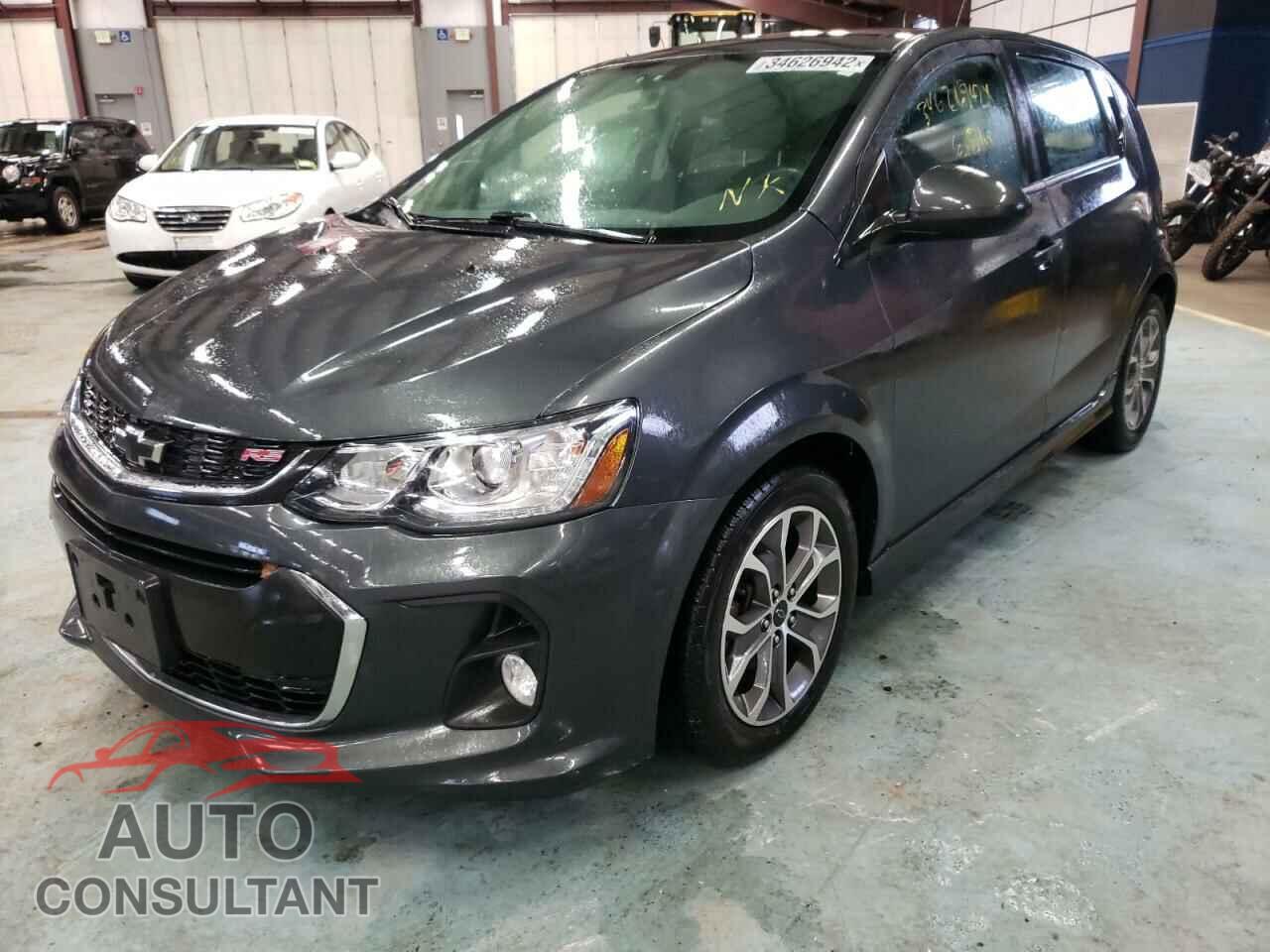 CHEVROLET SONIC 2018 - 1G1JD6SG3J4133649