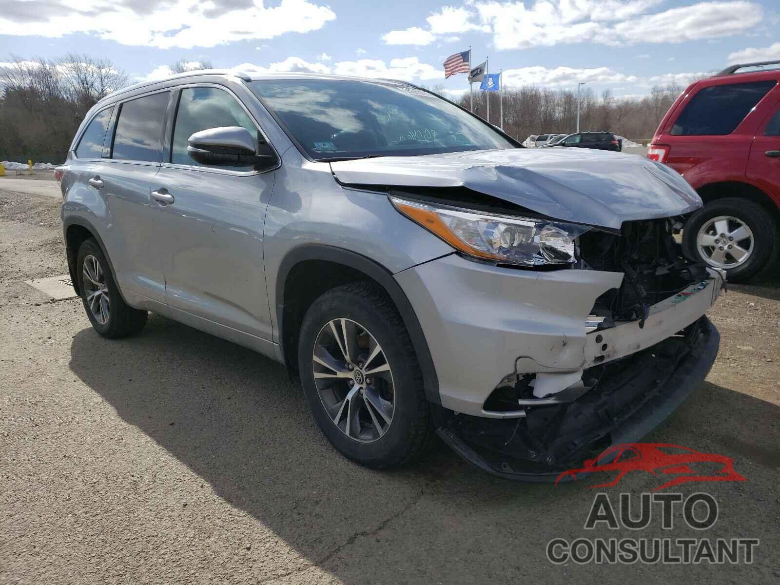 TOYOTA HIGHLANDER 2016 - 5TDJKRFH4GS278844