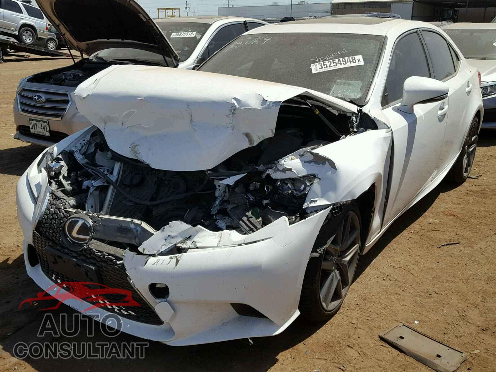 LEXUS IS250 2015 - JTHCF1D29F5019136