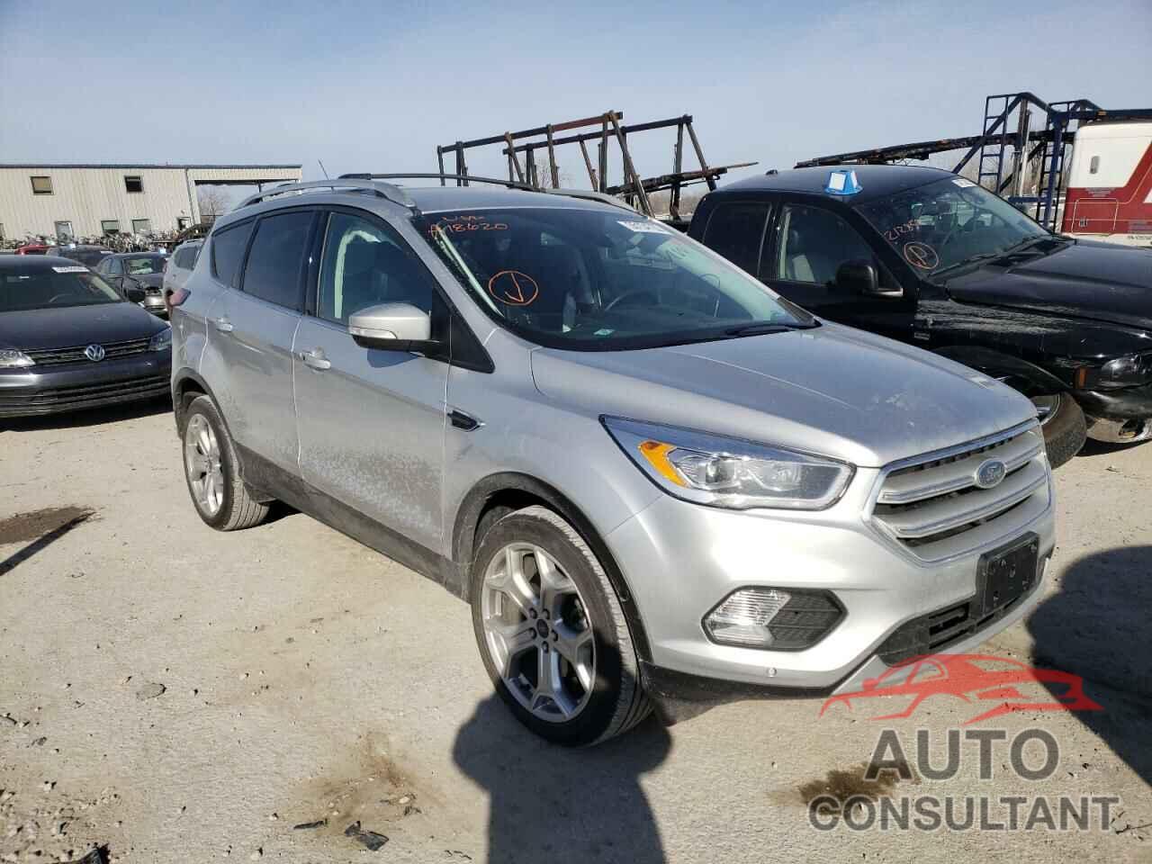 FORD ESCAPE 2019 - 1FMCU9J95KUA18620